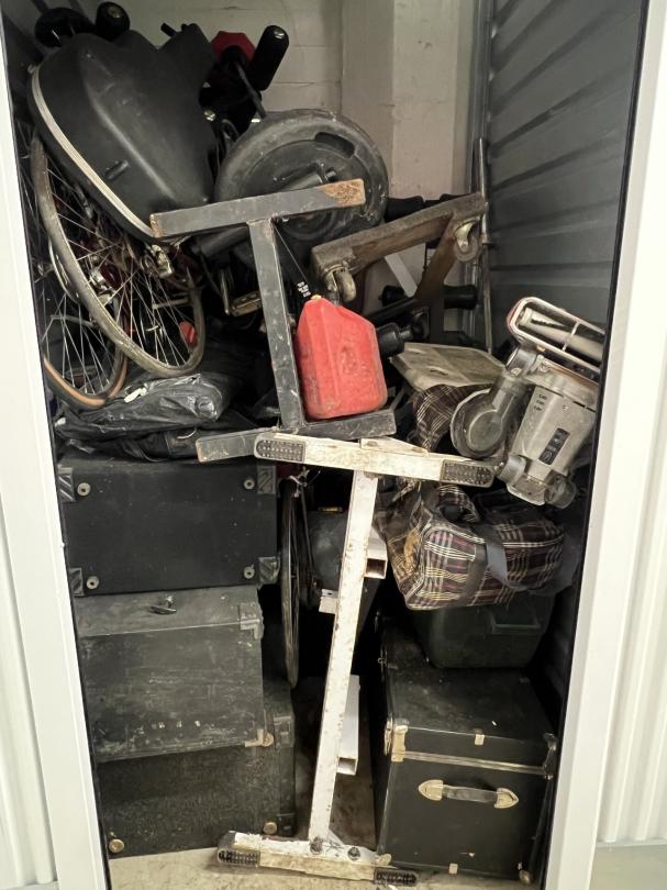 Storage Unit Auction in Newark, NJ at Uhaul of Newark (Orange street